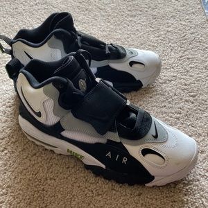 Nike Air Max Speed Turf